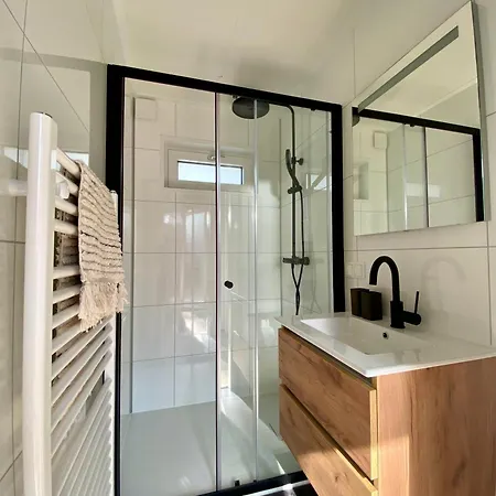 Tinyhouse Grasmus Vakantiehuis *